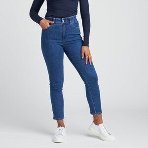 Universal Standard High Rise Skinny 28"